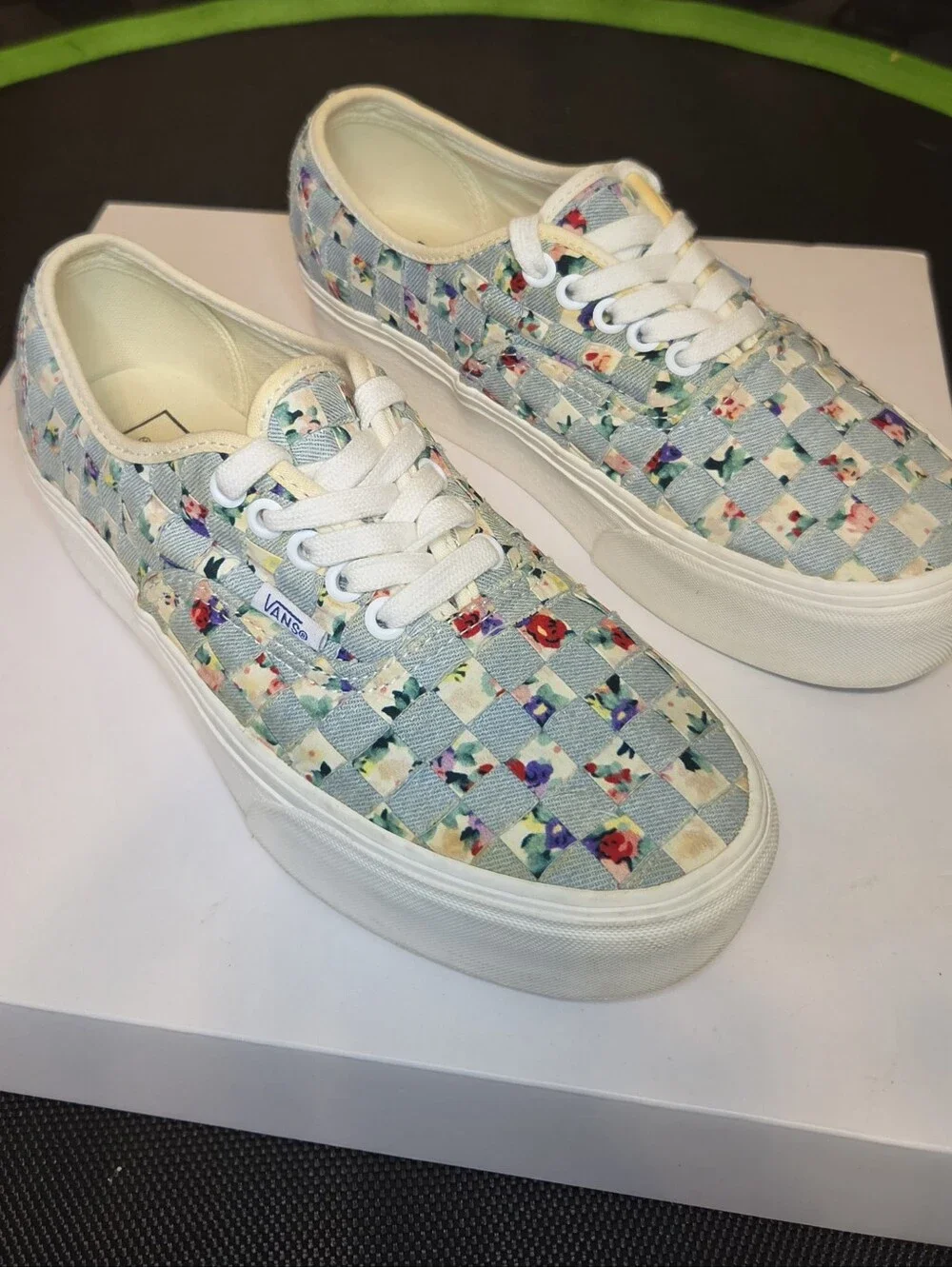 Vans Women's Light Blue Checker Floral Stackform Sneakers Size 8